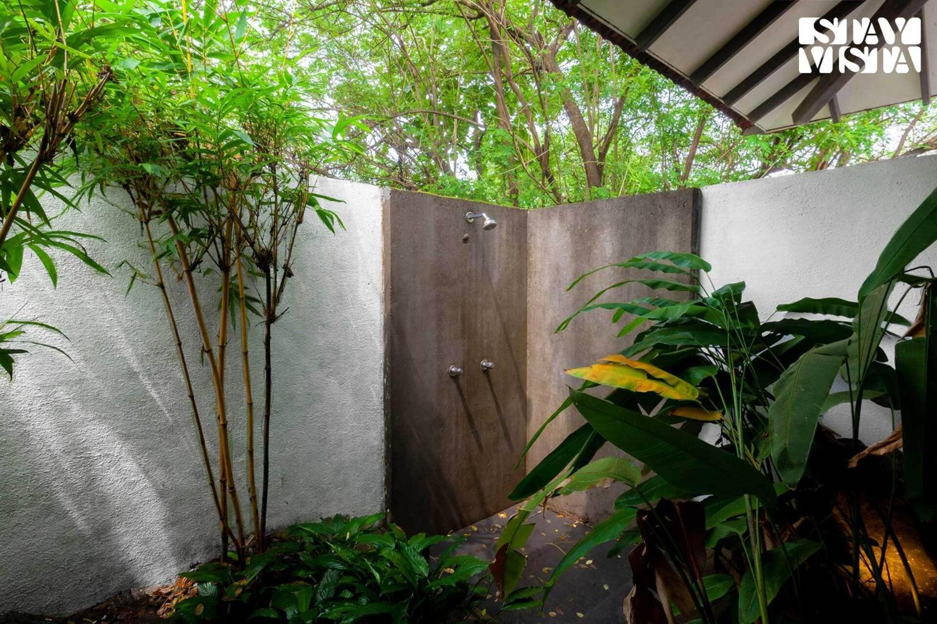 Wander Beyond By Stayvista - Featuring A Bali-Themed Abode And A Refreshing Swimming Pool Alībāg Dış mekan fotoğraf